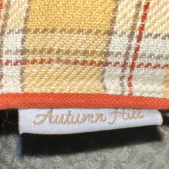 Autumn Hill Fall/Festive Pumpkin Decorative Pillow Set (2) 14”x14” Hemp trim BYO - Picture 8 of 11